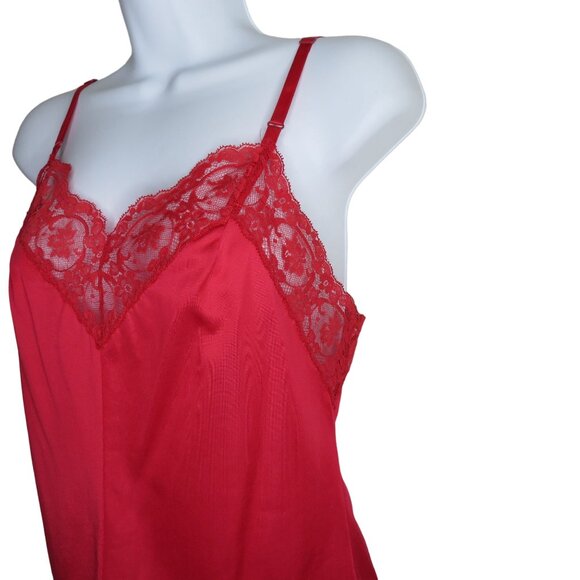 Vintage Olga Red Lace Trim Nylon Camisole Size Small 32 Made In USA - Picture 3 of 12